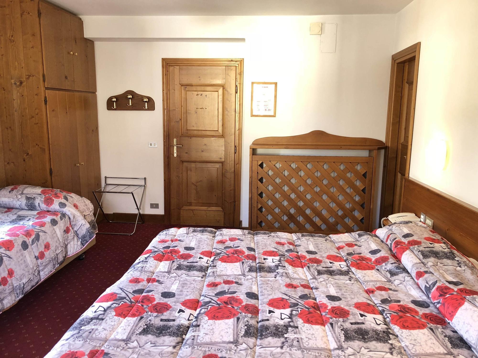 Hotel Majoni Cortina d'Ampezzo Exterior foto