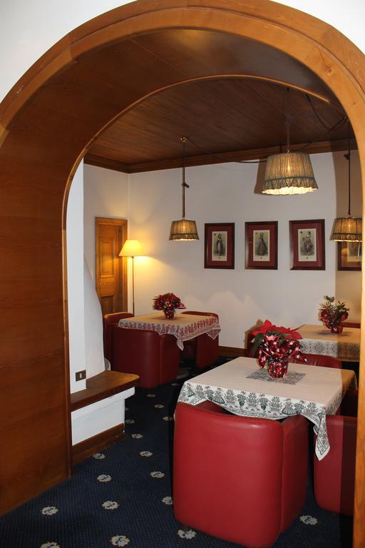 Hotel Majoni Cortina d'Ampezzo Exterior foto