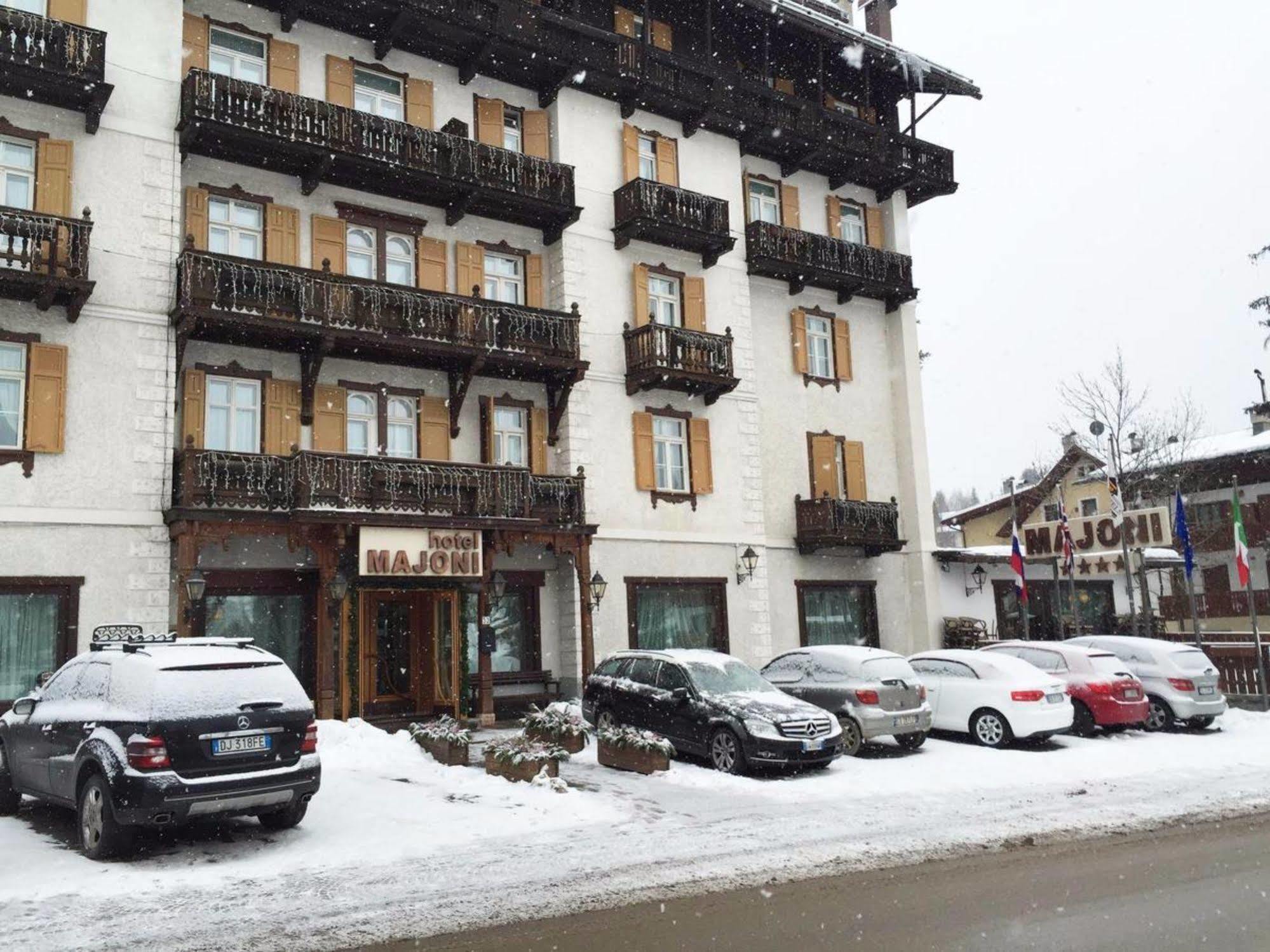 Hotel Majoni Cortina d'Ampezzo Exterior foto